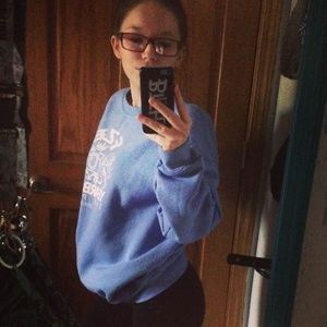 Meet your Posher, Tia